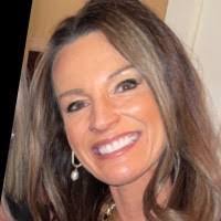 Dena Parker's Instagram, Twitter & Facebook