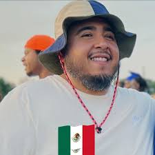 Can anyone give this baby daddy of mine a ride to statesboro from Albany he  prefer someone with a truck so he can get his things out my apartment I  will pay