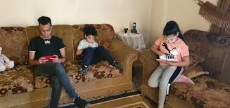 المشي مع شخص يرتدي ملابس بيضاء، يعلن مرض هذا الشخص أو الاستغاثة، إلا أن يكون امرأة شابة أو طفل، ثم سيكون لديك محيط ارضاء لموسم واحد على الأقل. ÙŠÙˆÙ…ÙŠØ§ØªÙŠ ÙÙŠ ÙØªØ±Ø© Ø§Ù„Ø­Ø¬Ø± Relief Centre