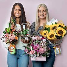 Picking a florist is hard. Red Earth Girls Choice Bouquet Red Earth Flowers