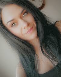 Sara Landrum（@sarabikininpc）• Instagram 相片與影片