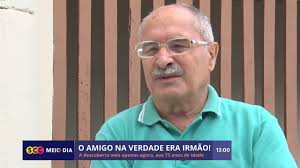Amigos há 44 anos descobrem ser irmãos em Santa Catarina