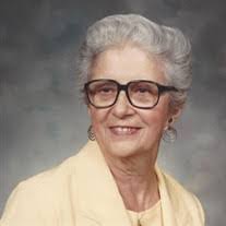 Leanna Little's Instagram, Twitter & Facebook