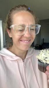 Introducing, cookie dough frosting. 😍 My chocolate chip cookie dough  frosting is decadent and delicious. It is packed with chocolate chips and  has the most perfect texture. To put it simply, it is the ...