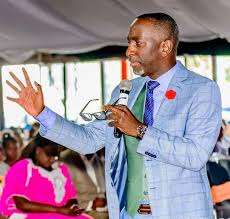 Pastor robert burale's sister laid to rest. You Have No Business Going For A Sleep Over For Days At Your In Laws House Pastor Robert Burale Hits At Disrespectful Son In Laws Hallelujah