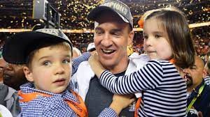 He has been married to ashley thompson since march 17, 2001. If It S Up To Mom A Super Bowl Win Is Peyton Manning S Final Game Nfl