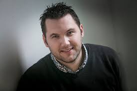 Eric Bracke's Instagram, Twitter & Facebook