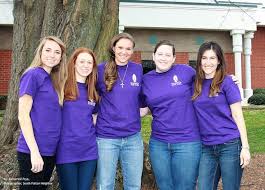 Five Social Work Students From The Andrew Young School Of Policy Studies Took Their Skills To The Community When They Foun Homeless Youth Social Work Youth Age