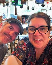 Leandra Lewis's Instagram, Twitter & Facebook