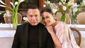 Melalui akun instagram pribadinya, kalina oktarani menjawab berbagai hujatan warganet terkait perceraiannya. Kalina Oktarani Mantan Istri Deddy Corbuzier Resmi Nikah Lagi Herstory