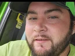 Fundraiser by Matt Jade Mackey : Put Richard (dj) booth to rest