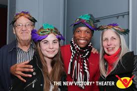 Robert, Haley and Sally Huxley with Isango Ensemble member…