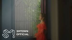 O mama termina com uma apresentação sua juntamente com o red velvet! Red Velvet Episode 1