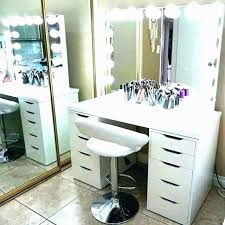 34 New Makeup Vanity Mirror With Lights Ikea Small Vanity Table Vanity Room Small Vanity