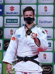 Matthias casse, de regerende wereldkampioen, begon dinsdagochtend aarzelend tegen de puerto ricaan adrian gandia. Wereldkampioen Matthias Casse Pakt Gouden Medaille Op Wk Judo In Boedapest Vandaag Had Ik Ze Allemaal Kunnen Verslaan Meer Sport Hln Be