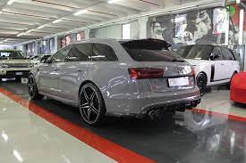 The highlight of the tuning kit is without any doubt the 175 horsepower bump for the 4.0litre v8 tfsi engine now pushing out 735hp. Limited Edition Abt Sportsline Audi Rs6 Avant