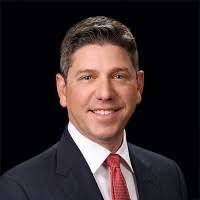 Robert Eanes's Instagram, Twitter & Facebook