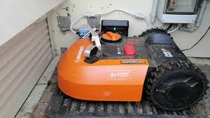 Worx Landroid M500 Garage 1 Youtube