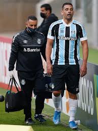 Sem os titulares kannemann (suspenso) e geromel (machucado) o tricolor, que vem de uma. Sjt5l1elwimlfm