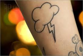 Body Art And Beauty Lightning And Sky Tattoo On Human Skin Lightning Bolt Tattoo Bolt Tattoo Lightening Bolt Tattoo