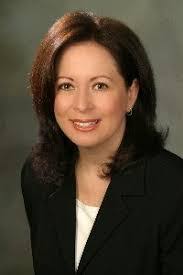 Lori Weiner's Instagram, Twitter & Facebook