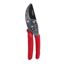 Add a decorative touch to your garden with lawn edging and garden borders from wilko. Garden Shears Loppers Hedge Shears Wilko Com