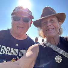 Who can tell me more about 4th St. between Prospect and Euclid? Planning a  trip home in the summer and would love some feedback.