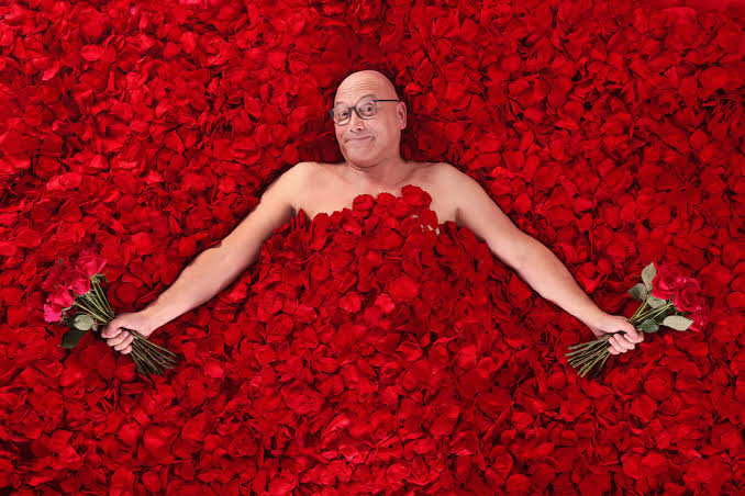 TV presenter Gregg Wallace proves life can be a bed of roses