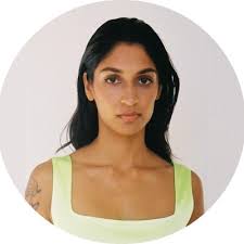 Sarah Khosla's Instagram, Twitter & Facebook