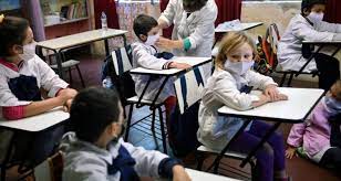 En amba, el presidente suspendió las clases presenciales al menos por dos semanas. La Justicia Federal Ordeno La Suspension De Las Clases Presenciales En Caba Radio Suquia