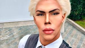 Ken Humano 'muda de vida' e compartilha a rotina como frentista