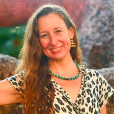 The Medium Is the Message: How Material Choices Reflect Mental States