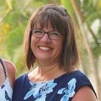 The Heart of Christmas (Misty Cove #1) by Lynnette Bonner