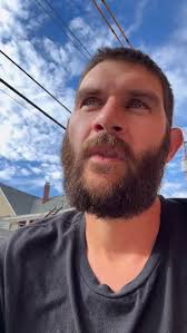 Volunteers needed to help older couple move in Lawrence, Kansas