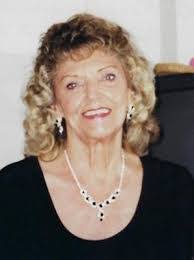 Betsy Grimm's Instagram, Twitter & Facebook