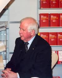 Kurt hans biedenkopf is a german politician who served as the 1st minister president of the free state of saxony from 1990 until 2002, as su. File Kurt Biedenkopf Jpg Wikipedia