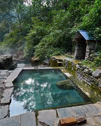 Hot Springs Jhinu Schwimmbad Designs Nepal Treppenstufen