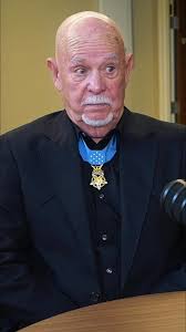 15 and Homeless: An Unbelievable L.A. Survival Story