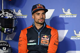 Jun 10, 2021 · miguel oliveira infatti racconta di aver montato le gomme dure in seguito ai consigli di dani, che però ha anche puntualizzato: Laxfp02hjvayzm
