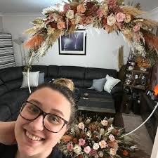 Floating flower clouds in the sky ☁️ I've been wanting to try my hand in  making a babies breath flower cloud for a while now. ☁️ It's nothing  special, it wasn't made