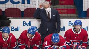 Montreal canadiens head coach dominique ducharme gestures to the fans after the series win over the winnipeg jets during the overtime period in game four of the second round of the 2021 stanley cup playoffs at the bell centre. Muu783jn7 Cvqm