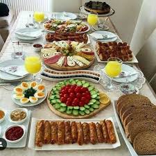 Pin By Mary Farid On وصفات حلويات عربية Arabic Desserts Recipes Food Platters Delicious Appetizer Recipes Recipes