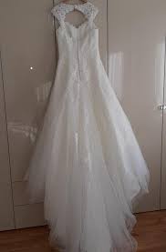 Entworfen in mailand, der modehauptstadt der welt, und hergestellt aus den hochwertigsten stoffen, hat eddy k das perfekte. Https Www Taubenweiss De Brautbasar Brautkleid Eglantine Creations I189 Html