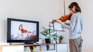 Publicité : YouTube, un vrai concurrent sur la télévision du salon | Les  Echos