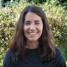 Bárbara Freitas (@brbbfreitas)