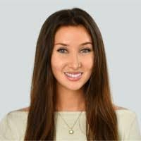 Annick Nadeau's Instagram, Twitter & Facebook