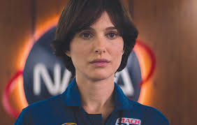 Natalie Portman Returns to Earth in 'Lucy in the Sky'