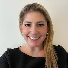 Robyn Matlock's Instagram, Twitter & Facebook