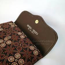 Souvenir Dompet Souvenir Dompet Tikar Souvenir Dompet Tikar Bisa Disablon Di Bagian Dalam Desain Sablon Bebas Louis Vuitton Monogram Louis Vuitton Vuitton
