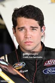 Jesse Eaton's Instagram, Twitter & Facebook